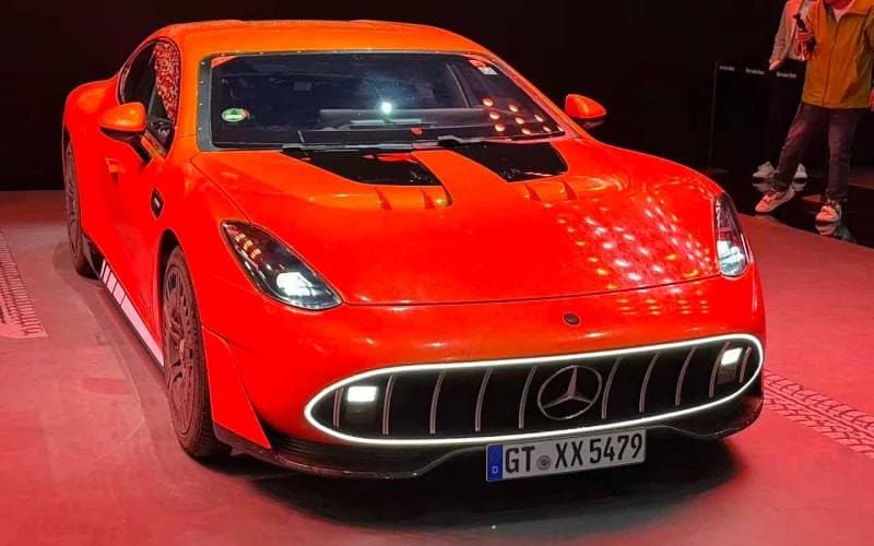 Друзья , Концепт Mercedes-Benz AMG GT XX показали живьём