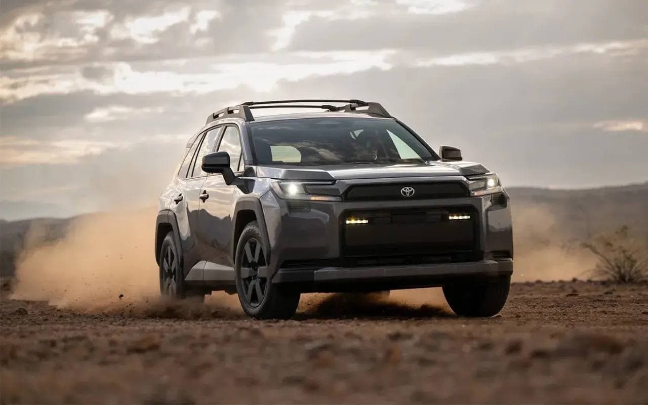 Друзья , Стартовали продажи нового Toyota RAV4.