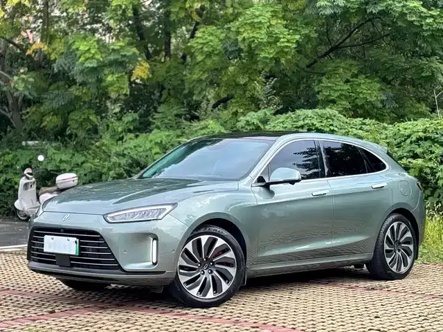 AITO M5