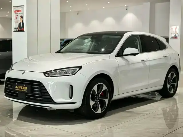 AITO M5