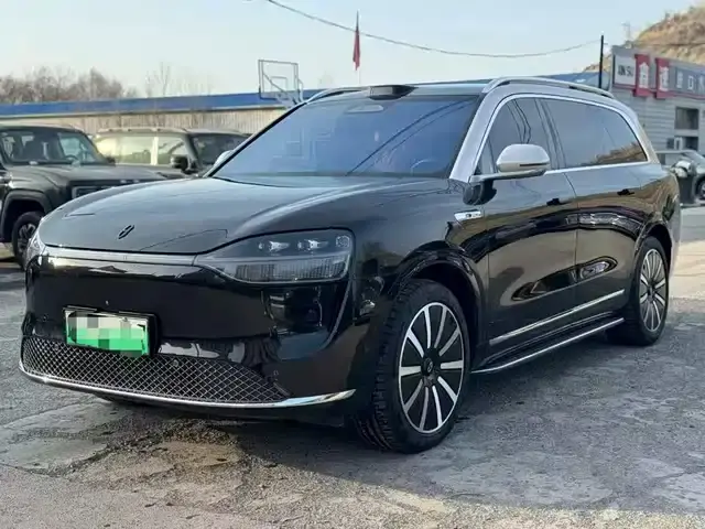 AITO M9