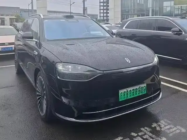 AITO M9