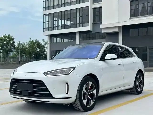 AITO M5