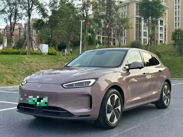 AITO M5