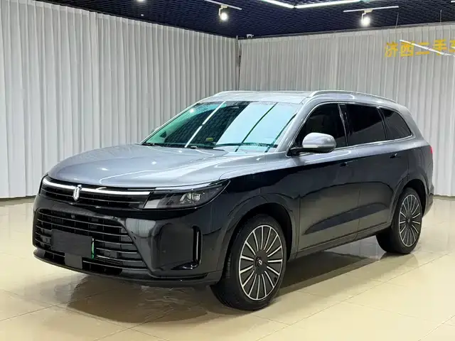 AITO M7
